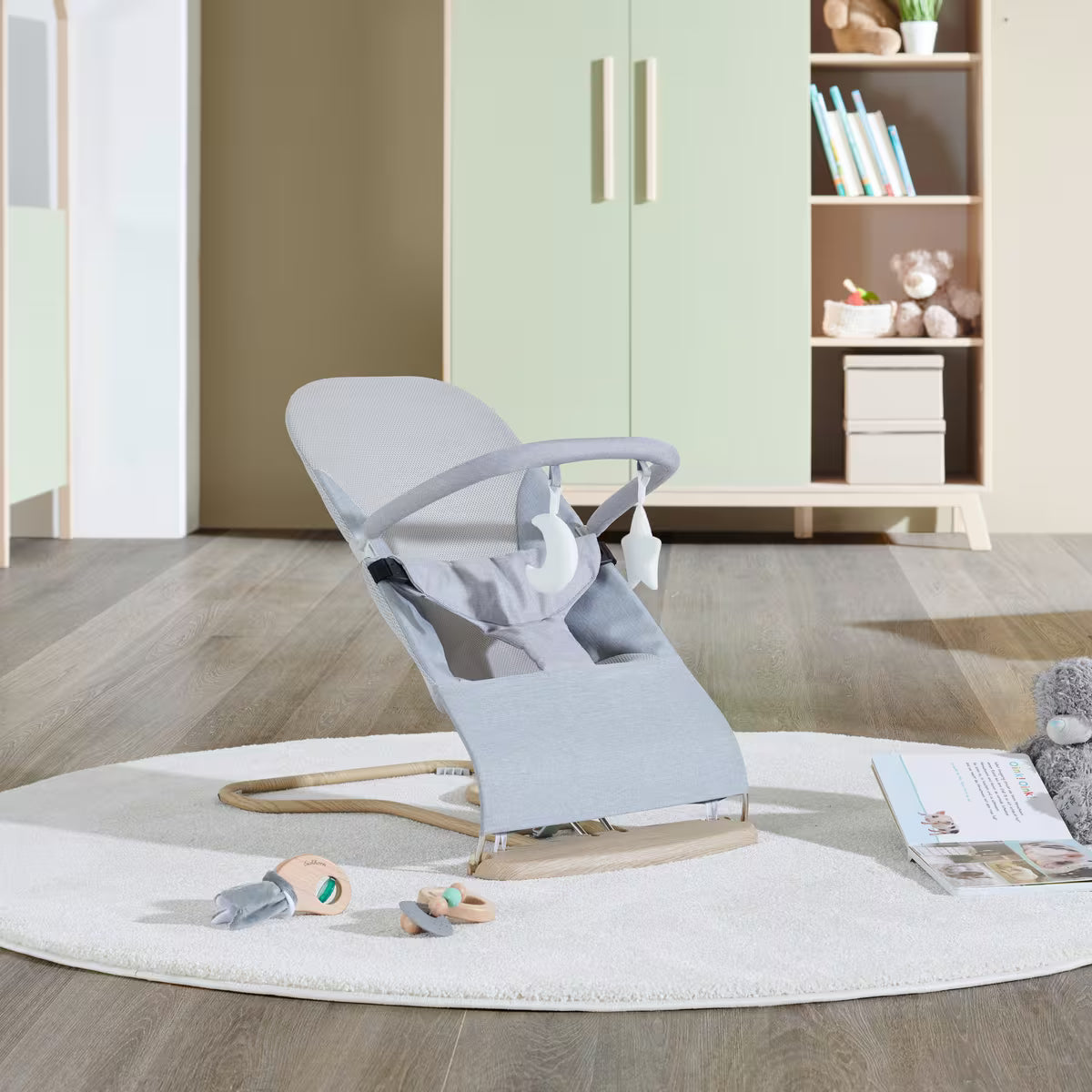 Babywippen und Babyschaukeln