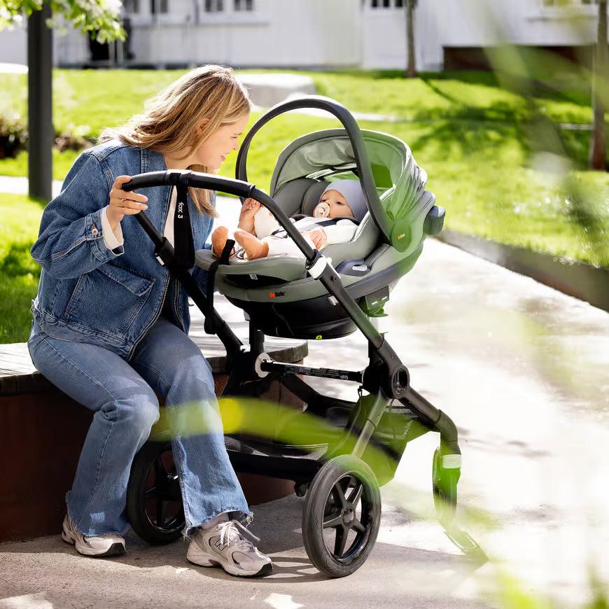 Kindersitze kaufen in der Schweiz: sicher unterwegs ab Geburt