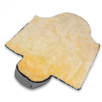 Premium Lammfellfußsack (Schwarz/gold)