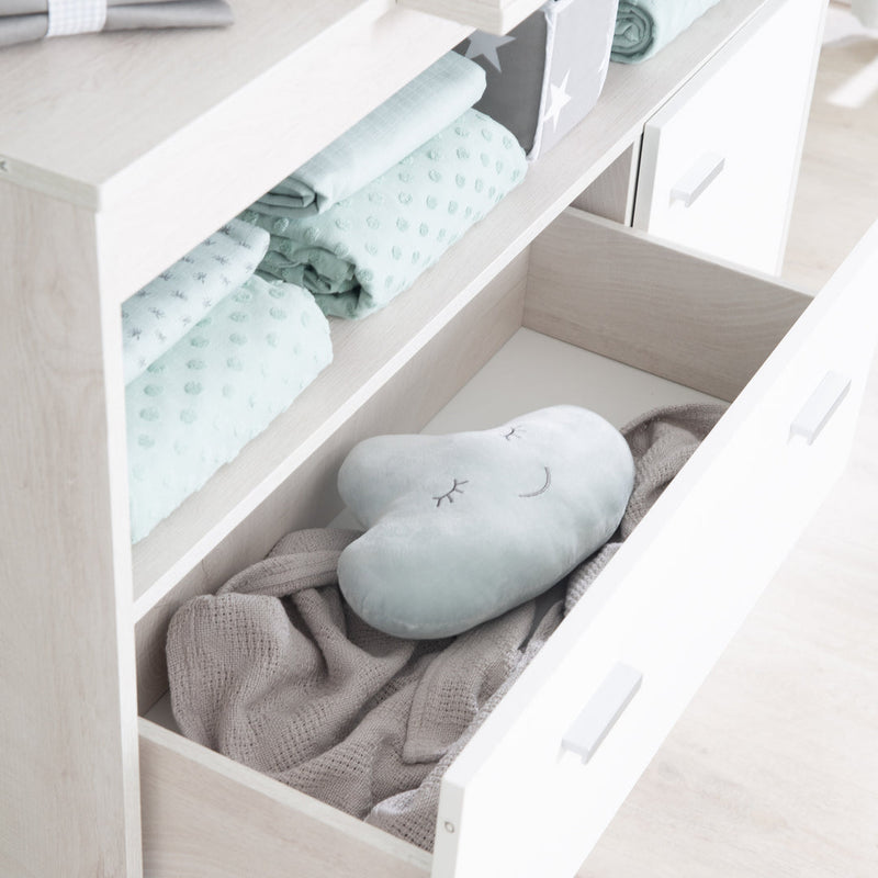 Babyzimmer Möbelset „Julia“ 2-teilig mit Kombi-Kinderbett 70x140 cm und Wickelkommode