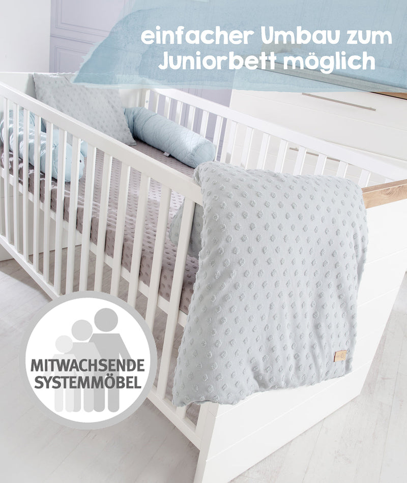 Babyzimmer Möbelset „Nele“ 3-teilig mit Kombi-Kinderbett 70x140 cm, Wickelkommode und 3-türigem Kleiderschrank