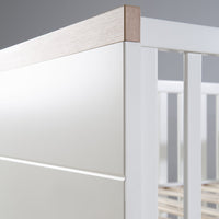 Babyzimmer Möbelset „Nele“ 3-teilig mit Kombi-Kinderbett 70x140 cm, Wickelkommode und 3-türigem Kleiderschrank