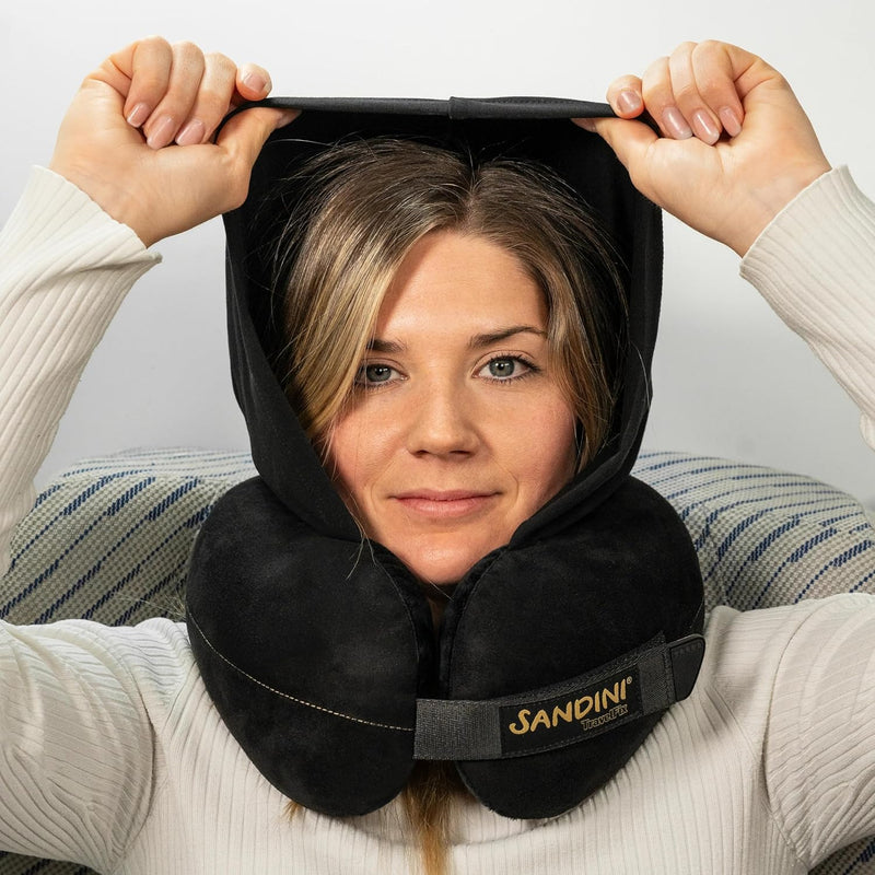 SANDINI TravelFix® Hoodie - Premium - Reisekissen mit integrierter Kapuze und Transporttasche