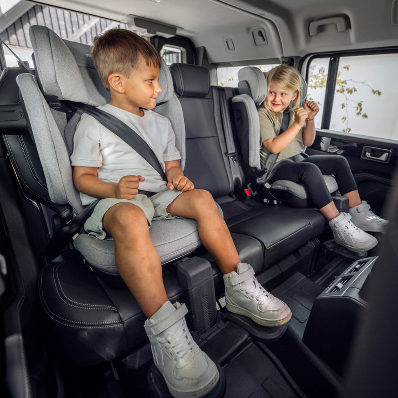 Thule Palm i-Size Booster Kindersitz inkl. Fußstütze