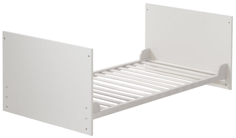 Zimmerset 'Maren' inkl. Kombi-Bett 70 x 140 cm, Wickelkommode breit & Schrank 3-türig - Weiß