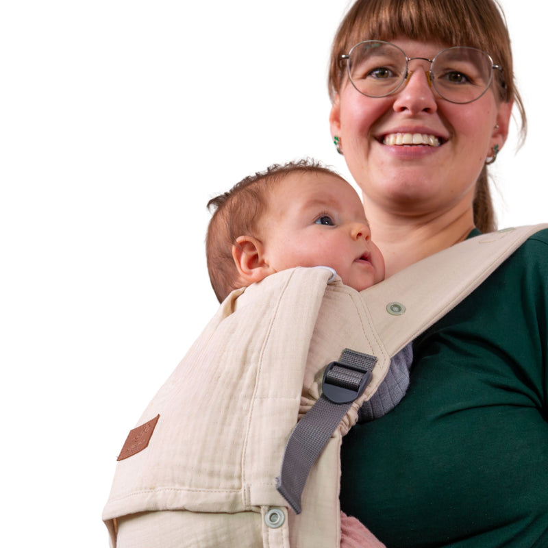 Aurora Sand Musselin Babytrage Halfbuckle