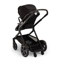Nuna DEMI next mit Babywanne und PIPA urbn Babyschale im Set