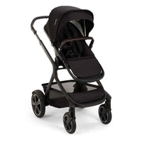 Nuna DEMI next mit Babywanne und PIPA urbn Babyschale im Set