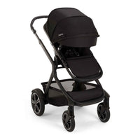 Nuna DEMI next mit Babywanne und PIPA urbn Babyschale im Set