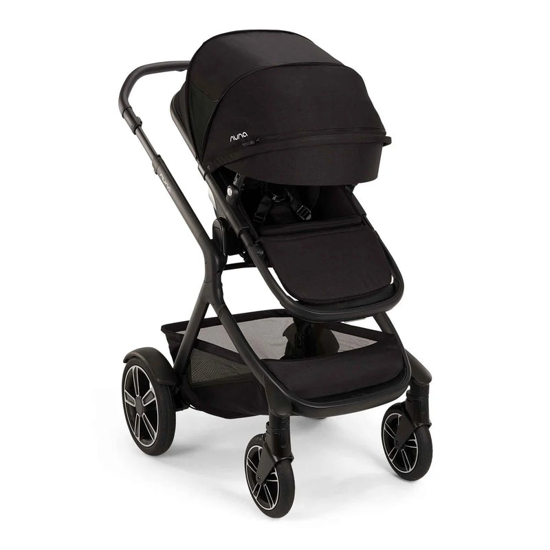 Nuna DEMI next mit Babywanne und PIPA urbn Babyschale im Set
