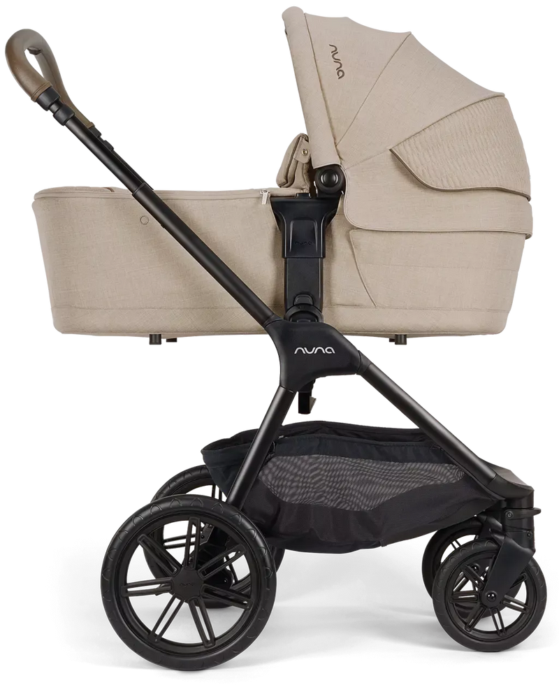 Nuna Triv Lx 6in1 mit Arra flex und Base Next 360