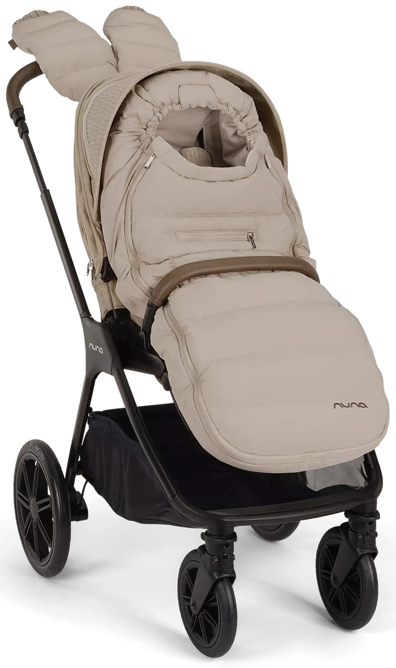 Nuna Triv Lx 6in1 mit Arra flex und Base Next 360