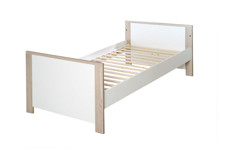 Kinderzimmerset 'Olaf' inkl. Kombi-Bett 70 x 140 cm, Wickelkommode & 3-türigem Schrank, Luna Elm/weiß